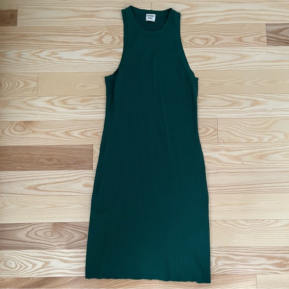 Aritzia Sunday Best Josie Dress - Picture 5 of 5